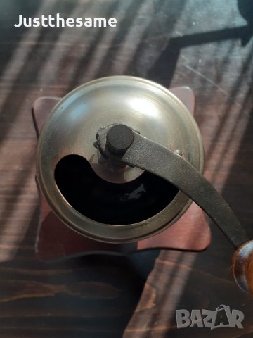 Стара Немска Кафемелачка За Декорация, снимка 2 - Антикварни и старинни предмети - 43940131