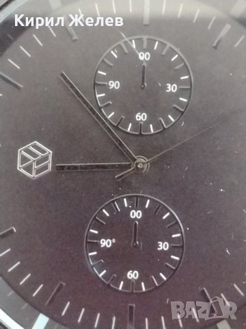 Модерен унисекс часовник Bershka made in China много красив изискан 42798, снимка 4 - Мъжки - 43743605