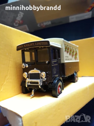 Mack Truck Aec 508 5 ton Cabover Corgi Die cast Models Made in Great Britain , снимка 16 - Колекции - 50584039