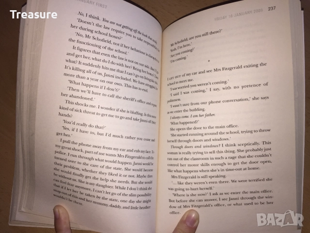 January First - Michael Schofield, снимка 16 - Художествена литература - 38650393