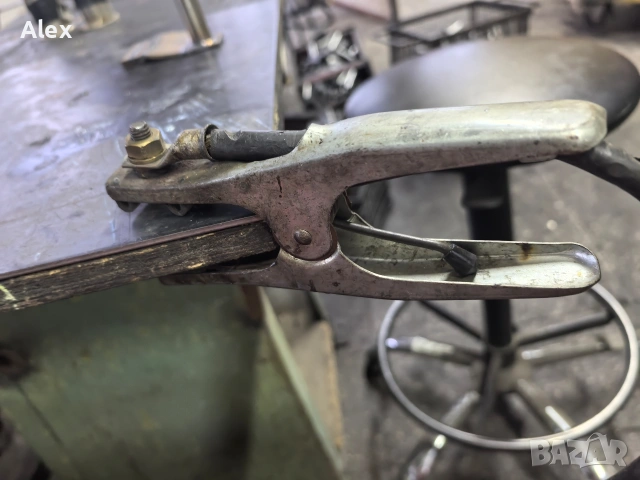 Продавам италиански заваръчен апарат AC DC, снимка 12 - Други машини и части - 53473002