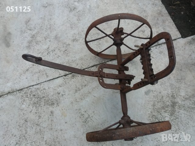 възрожденски кован колесар - теглич за рало, плуг - рядкост, снимка 15 - Антикварни и старинни предмети - 39832649