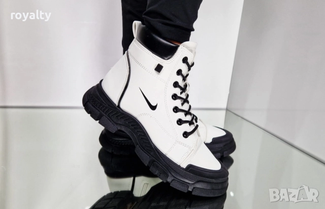 Nike Дамски Зимни Боти , снимка 7 - Дамски боти - 52117372