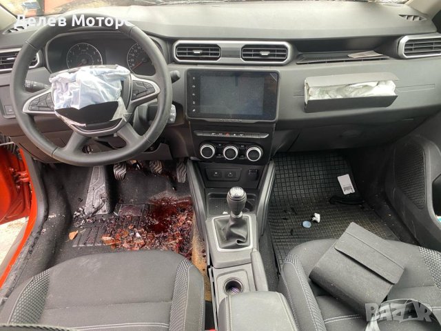 Dacia Duster 1.0 Tce 100 HMMT, 6 ск., двигател H4D480, 2023 г., 4000 км., euro 6D, Дачия Дъстър 1.0T, снимка 10 - Автомобили и джипове - 43909170