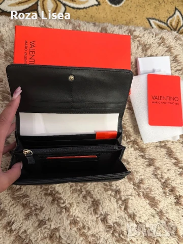 Ново Valentino, снимка 5 - Портфейли, портмонета - 50663307