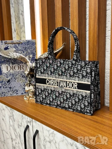 чанти fendi christian dior valentino garavani, снимка 12 - Чанти - 51420626