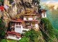 Пъзел Trefl, Паро Такцанг, Бутан, 2000 части, снимка 1 - Пъзели - 43195859