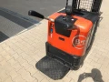 Електрическа палетна количка стакер BT SPE160L, снимка 8