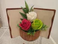 Дървена книга-кошничка със сапунени рози, снимка 7