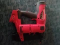 Акумулаторен такер Milwaukee M18FN18GS-0X, 18 V, 0°, 25 - 64 мм, без батерия и зарядно, снимка 9