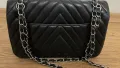 Chanel chevron black leather medium , снимка 6