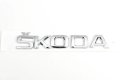 Метална емблеми на   SKODA   и  4×4 , състояние НОВО., снимка 1 - Аксесоари и консумативи - 43550412