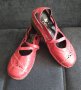 Червени ортопедични обувки "Riker"® antistress