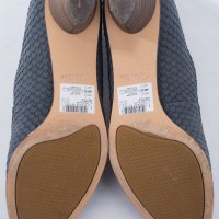 Тъмносиви дамски велурени обувки марка Clarks , снимка 6 - Дамски обувки на ток - 28156719