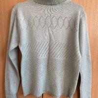 Дамски пуловер , снимка 1 - Блузи с дълъг ръкав и пуловери - 43473568