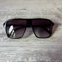 Черни слънчеви очила 😎, снимка 5 - Слънчеви и диоптрични очила - 44899128