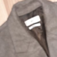 Свободен модел палто на MANGO , снимка 2 - Палта, манта - 34899317