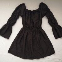 Дамска къса рокля с дълги буфан ръкави в черен цвят р-р S, снимка 13 - Рокли - 44863522
