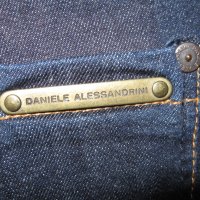 Къси дънки DANIELE ALESSANDRINI   дамски,Л-ХЛ, снимка 4 - Дънки - 33420501