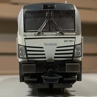 PIKO Vectron Diesel Loco / Пико Вектрон дизелов локомотив , снимка 12 - Други ценни предмети - 25442315