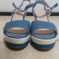 Дамски сандали, снимка 1 - Дамски ежедневни обувки - 33432868