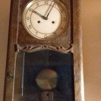 юнгханс стар немски часовник запазен механизъм работещ, снимка 1 - Стенни часовници - 38607684