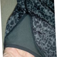 Шорти от шушляк Nike L, снимка 4 - Къси панталони и бермуди - 33535620