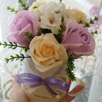 Нежни букети със сапунени цветя , снимка 9 - Подаръци за жени - 39644069