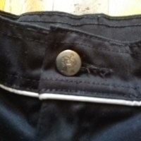 Работни шорти панталони отлични маркови на Engelbert strauss размер С-44, снимка 3 - Панталони - 44928204