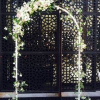 Украса за Сватба/Арка с цветя, снимка 3 - Декорация - 37449057