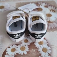 НОВИ Оригинални бебешки маратонки Adidas, снимка 4 - Детски маратонки - 37856085