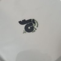 Красива порцеланова чиния , снимка 4 - Чинии - 37465977