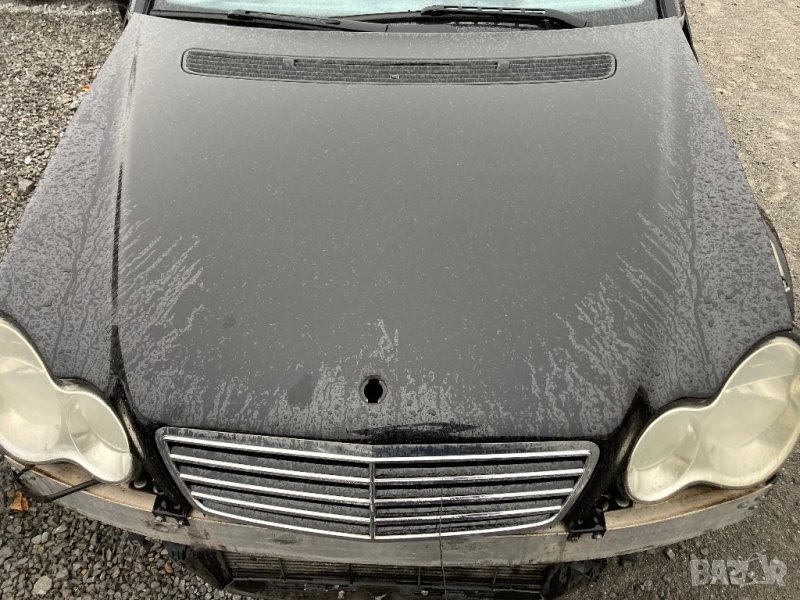 Преден капак за мерцедес ц класа w203 черен фейслифт, снимка 1