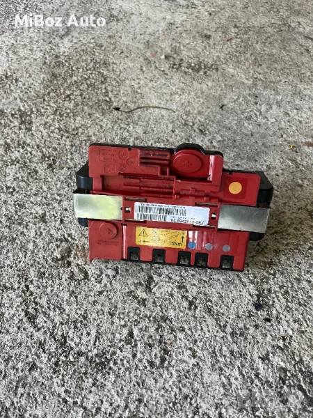 Плюсова клема кабел БМВ Е90 91 BMW, снимка 1