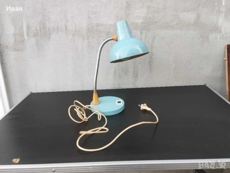 Стара настолна лампа / Индустриална настолна лампа, снимка 1