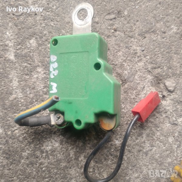 Сензор антена, усилвател Mercedes W220 , 2208202389, снимка 1