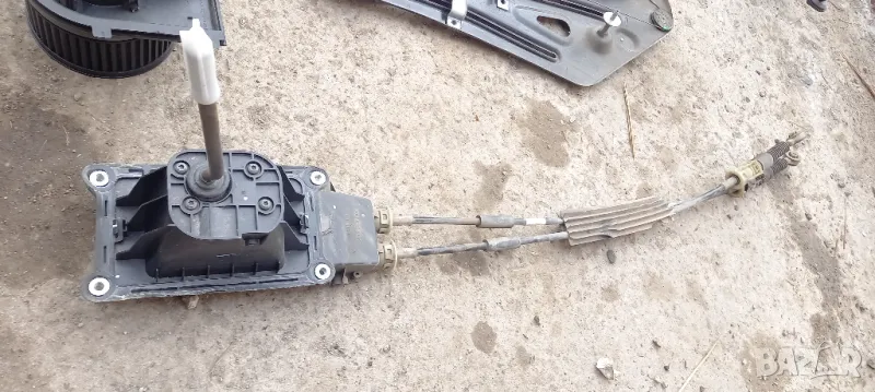 Скоростен лост с жила Nissan Micra III K12, снимка 1