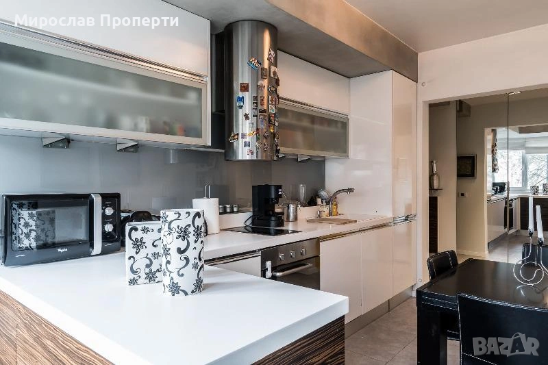 Продаваме Двустаен Апартамент В Надежда 2, снимка 1