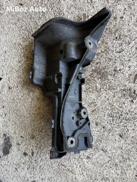 Държач акумулатор Рейндж Роувър Range Land Rover L322, снимка 1