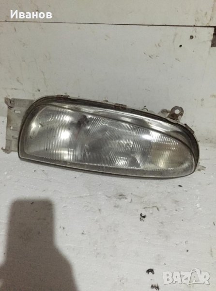 Фар за Форд Фиеста 98 година, снимка 1