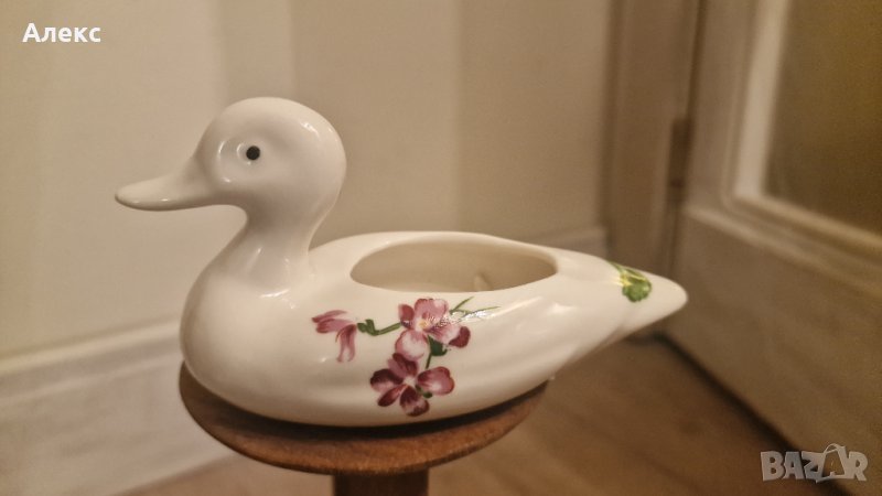 Порцеланово пате– вазичка., снимка 1