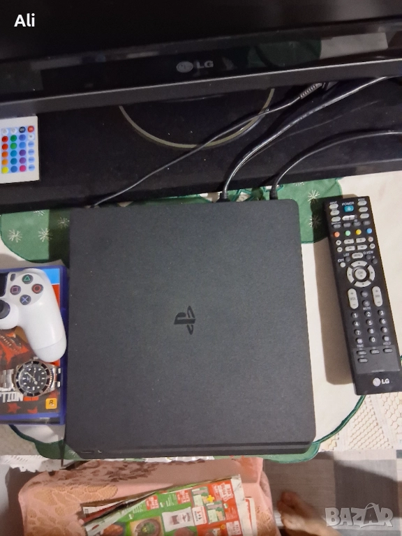 Playstation 4 slim 1tb, снимка 1