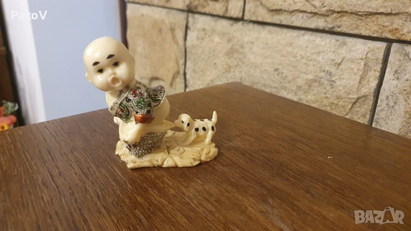  Фигура "Дете с Кученце", снимка 1