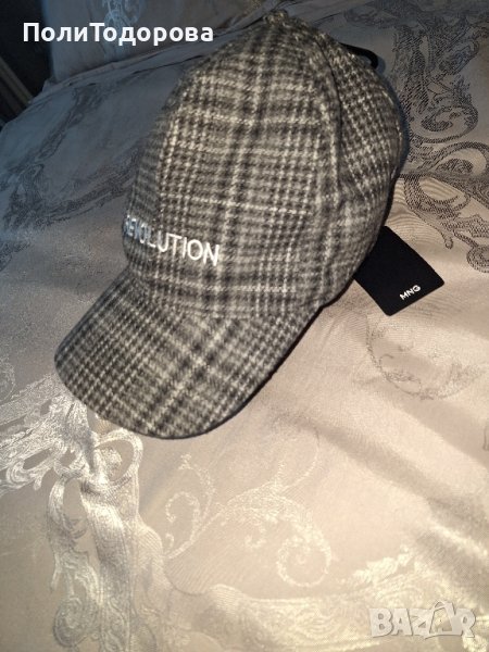 Дамска зимна шапка MNG, снимка 1