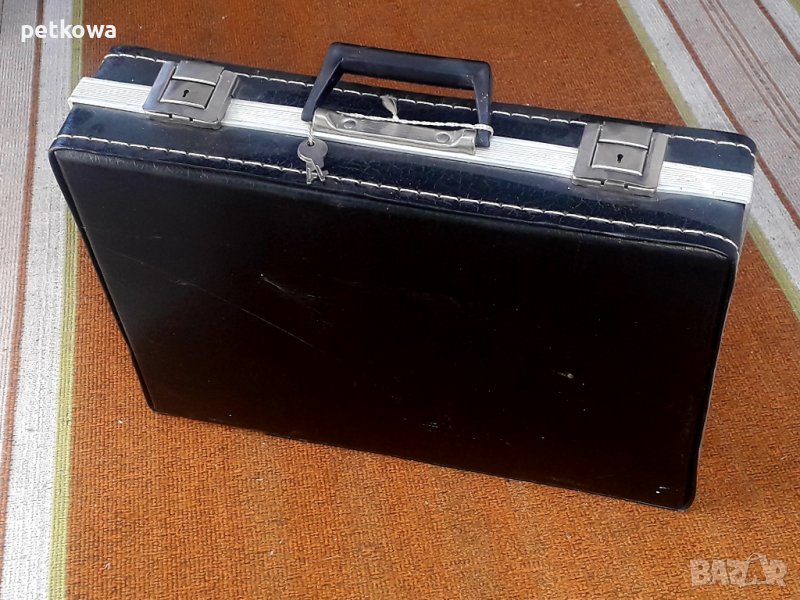 Българско дипломатическо куфарче стария материал антика, снимка 1