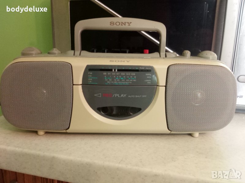 Sony CFS-E10L радио-касетофон, снимка 1