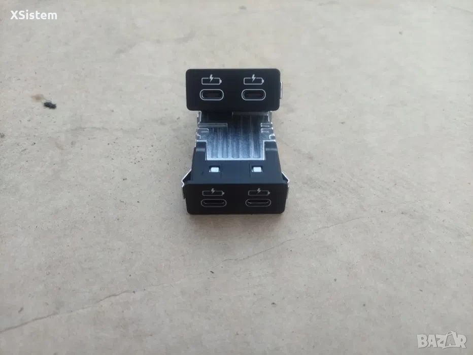 BMW usb C порт за зареждане, снимка 1