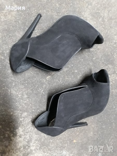 Дамски велурени обувки на ток, снимка 1