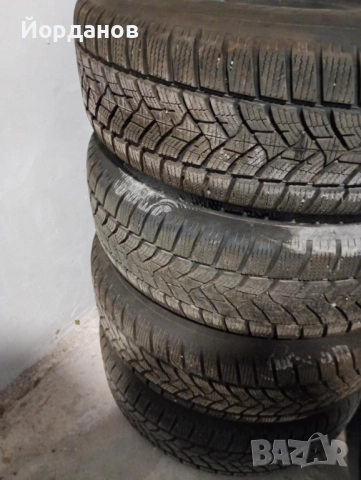 Зимни гуми за джип Dunlop Winter Sport 5 SUV 215/70/16 с джанти 5х114.3, снимка 2 - Гуми и джанти - 51457944