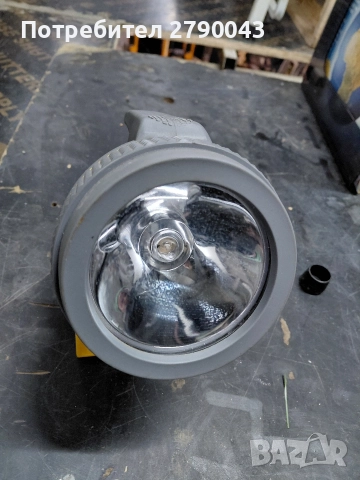 прожектор фенер, снимка 2 - Прожектори - 52872882